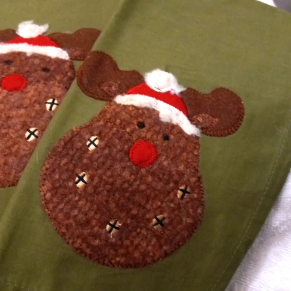 NWT  Vintage Dillard's Xmas Cloth Napkins  Rain 🦌